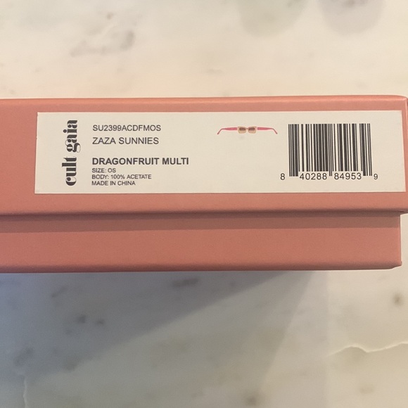 Cult Gaia ZaZa Sunglasses in Dragonfruit - Picture 8 of 10